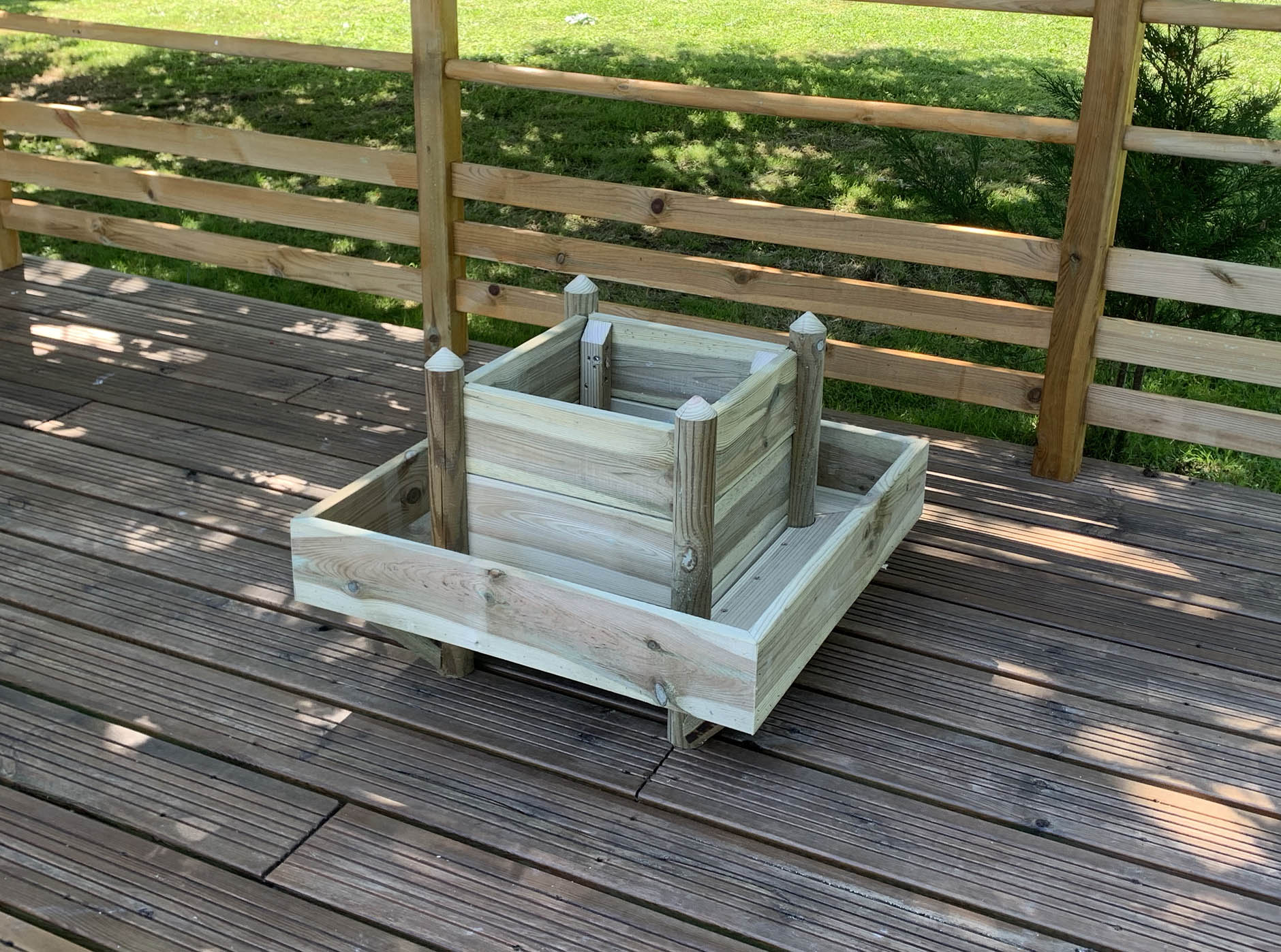 bois-plein-air-jardiniere-01-03