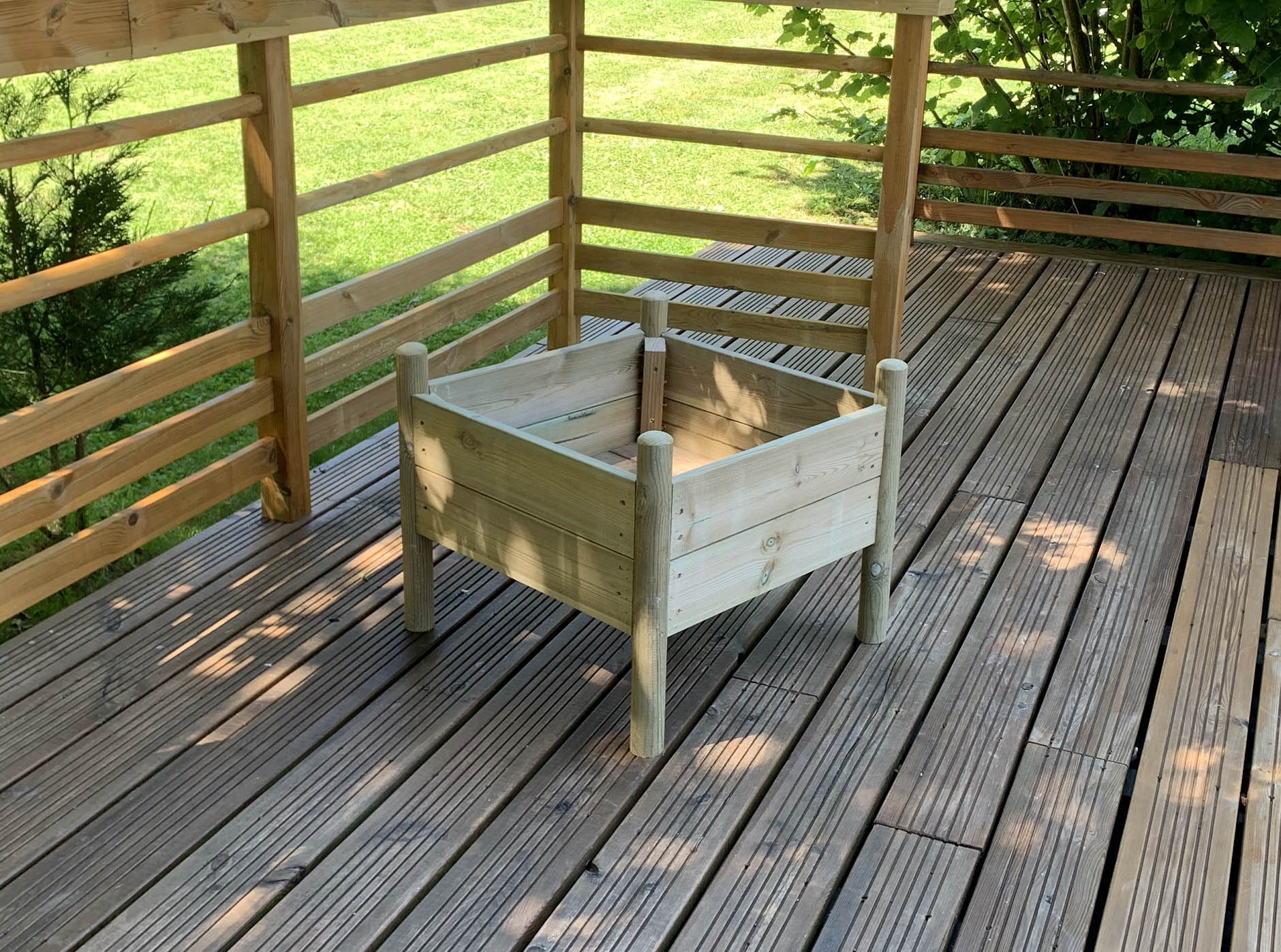 bois-plein-air-jardiniere-04-01