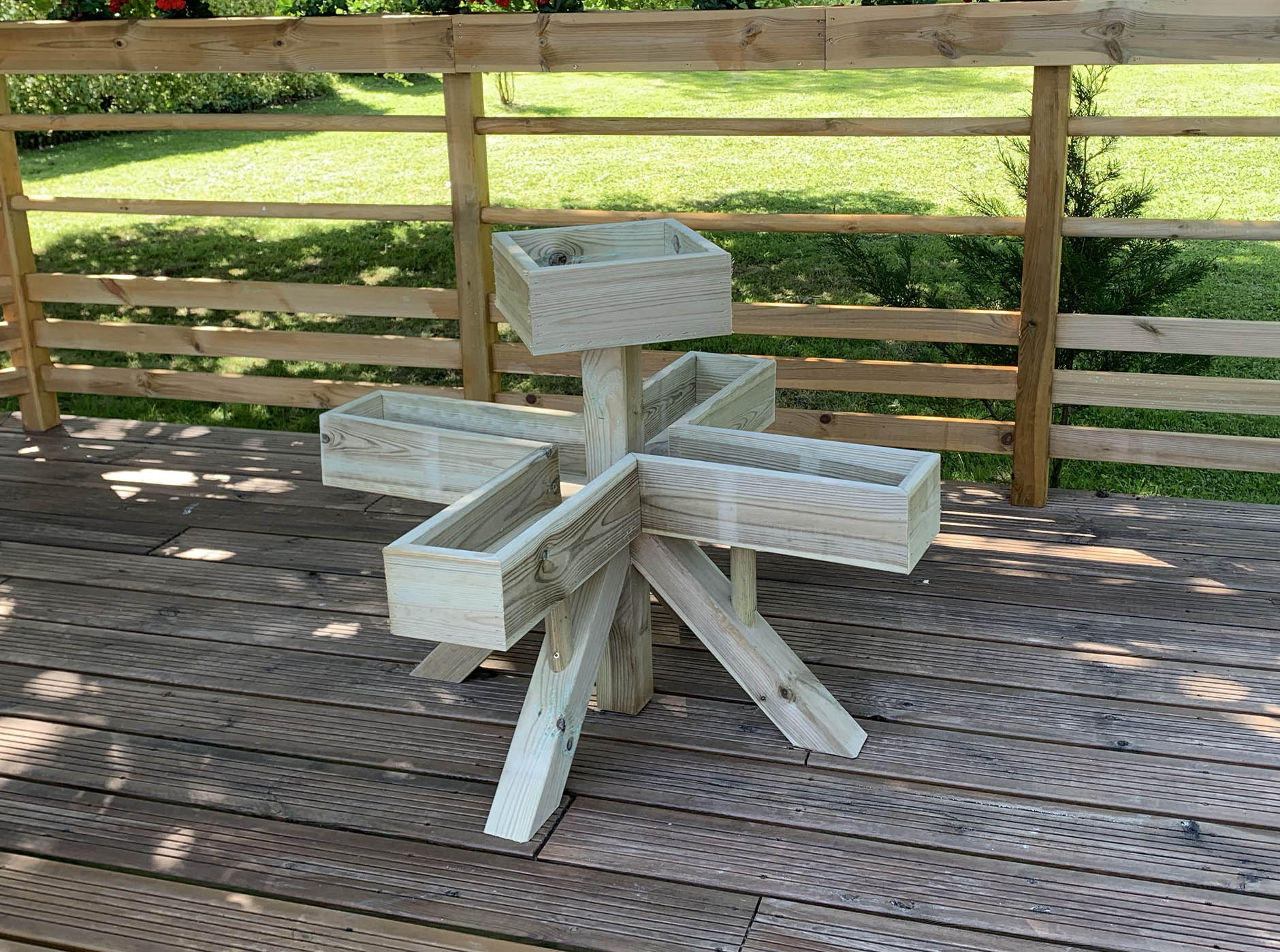 bois-plein-air-jardiniere-05-02
