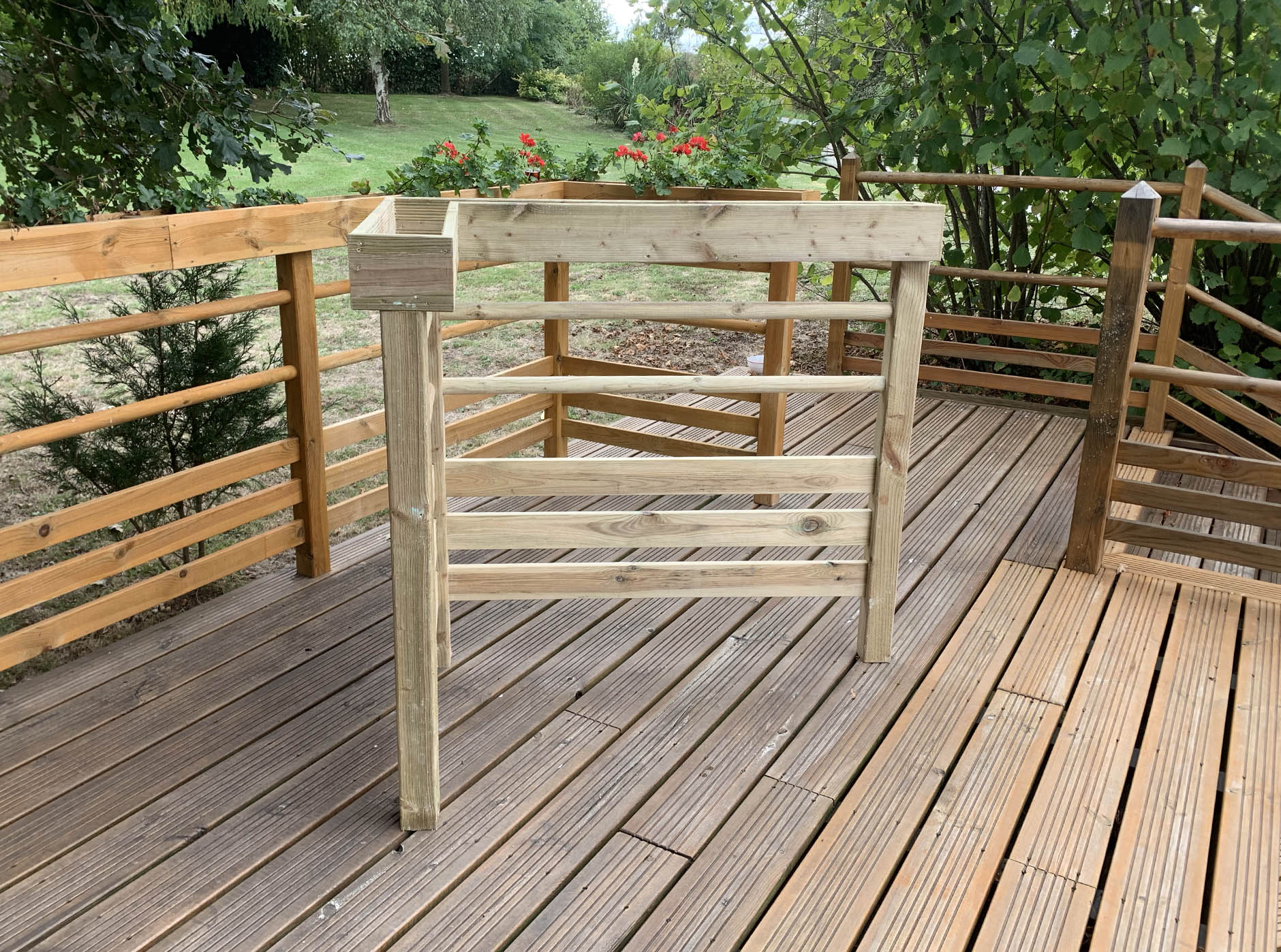 bois-plein-air-jardiniere-09-03