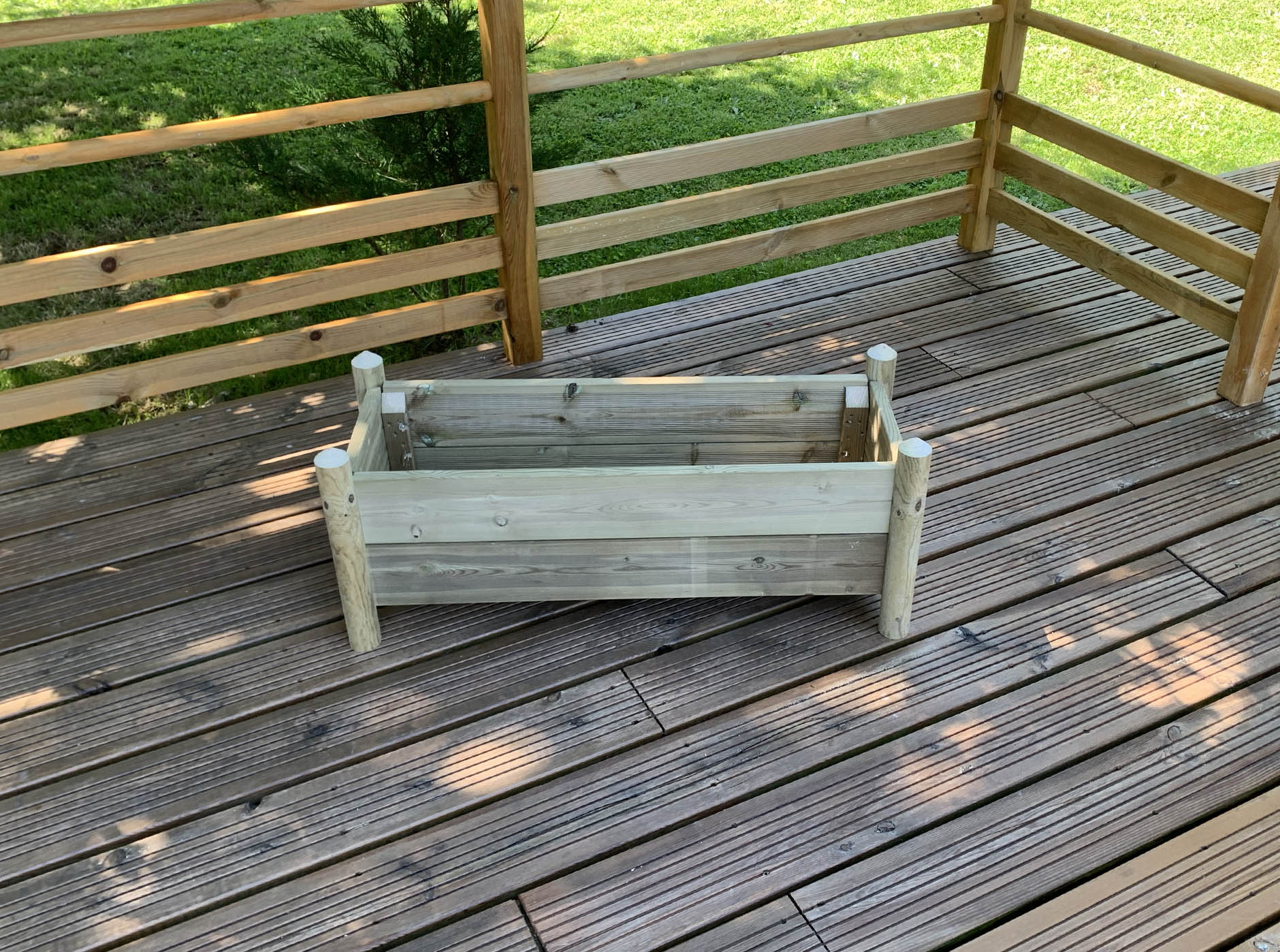 bois-plein-air-jardiniere-10-02