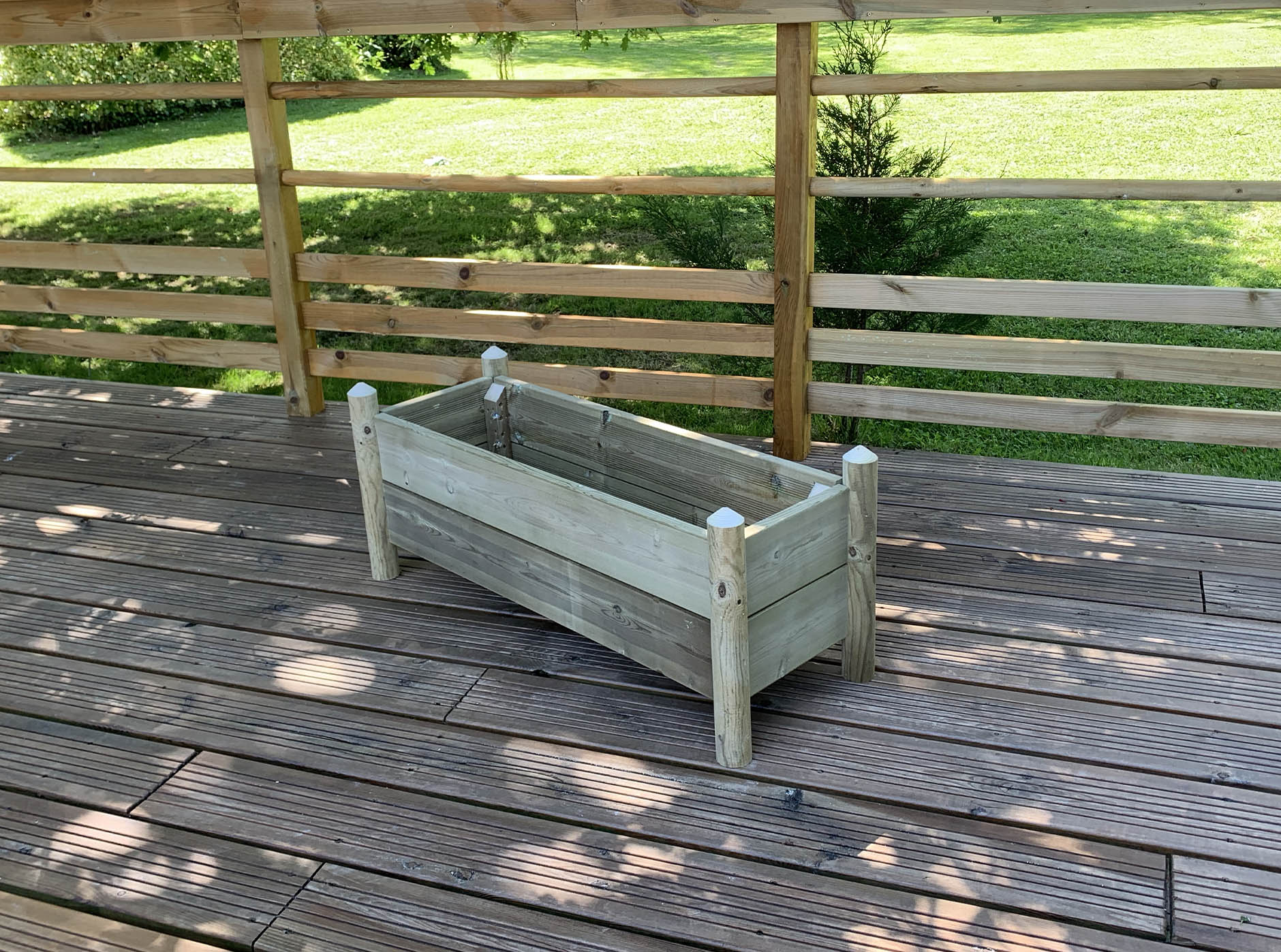 bois-plein-air-jardiniere-10-03
