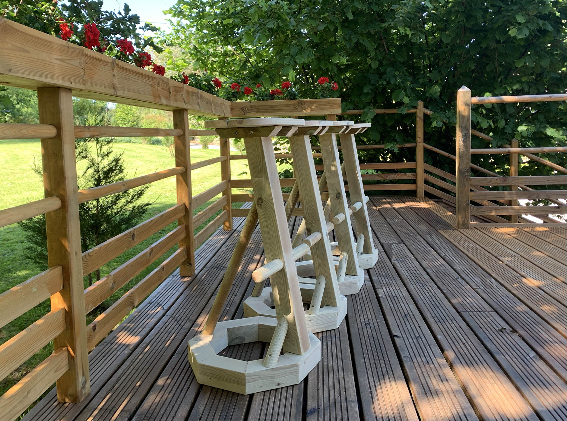 bois-plein-air-tabouret-01-04
